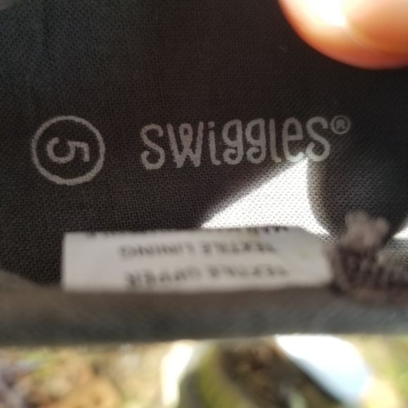 Baby shark shoes, Swiggles, sz 5 in very good condition. - Picture 9 of 10